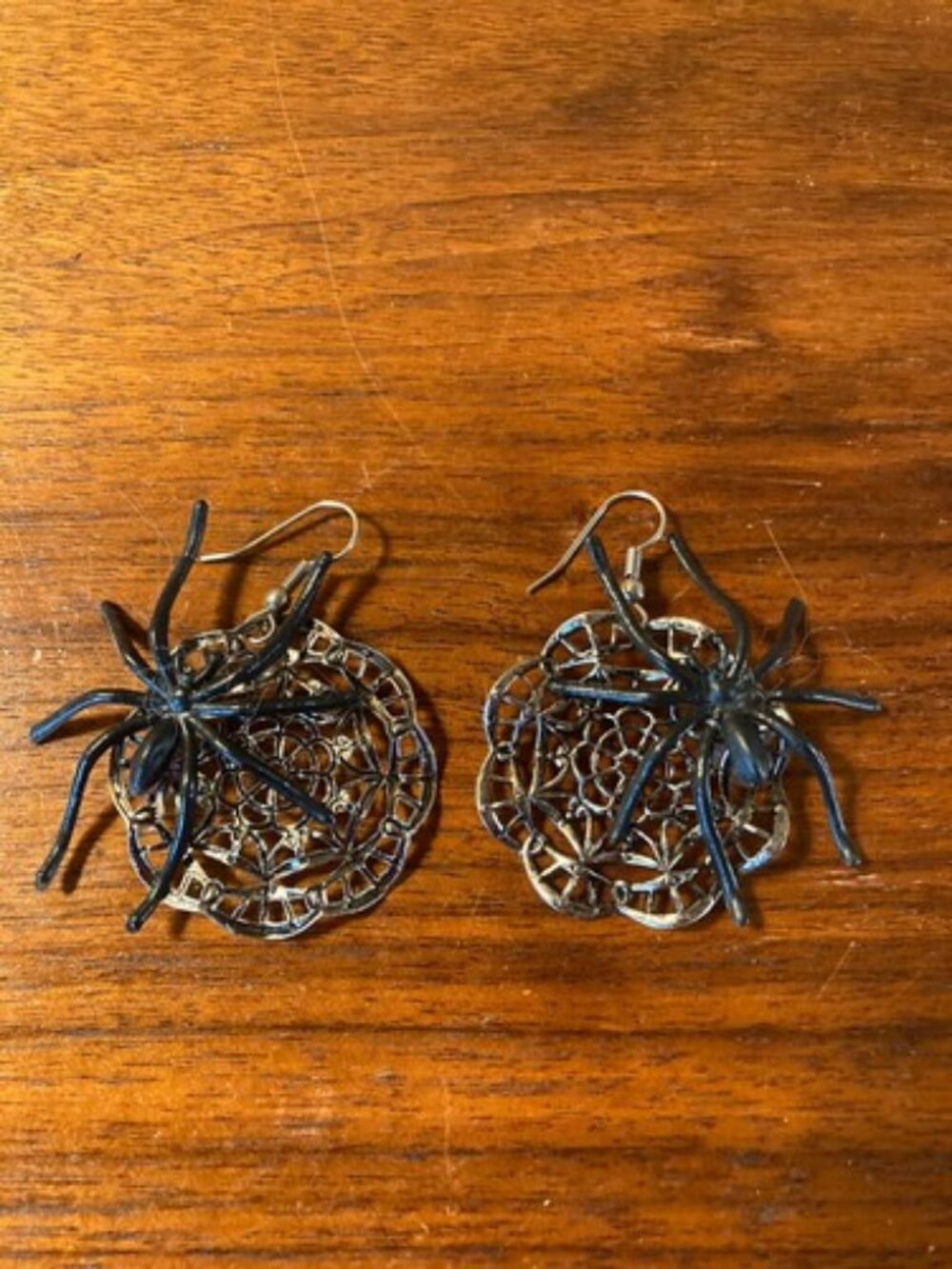 Spider Earrings Halloween Gothic Vintage 1990’s Silver‎ Black spiders jewelry